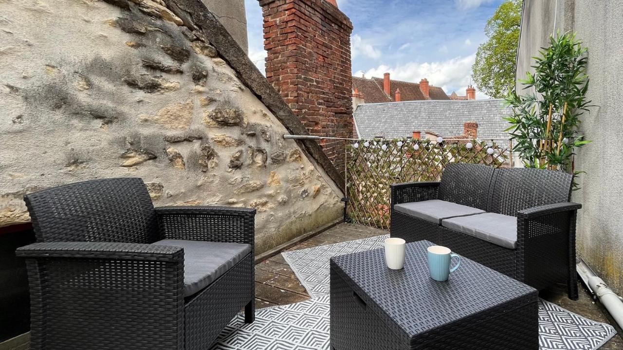 L'Artiste En Duplex Apartment Nevers Exterior photo